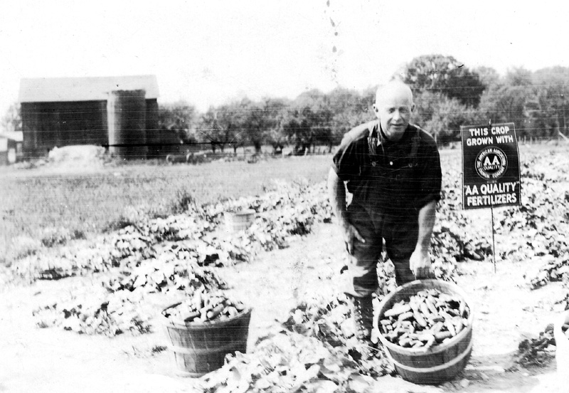 Floyd Displaying his Pickles